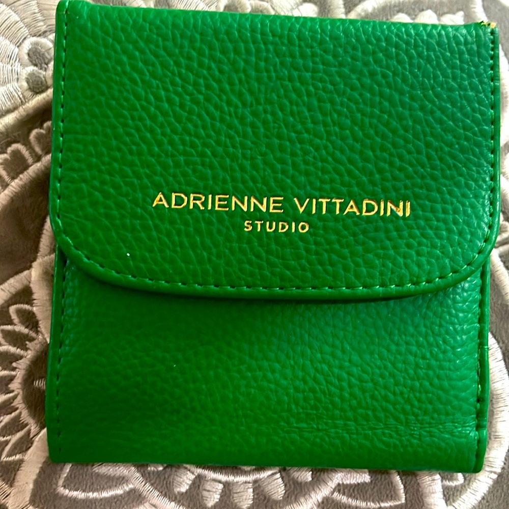 Cute Green Adrienne Vittadini trifold front snap wallet with change pouch.